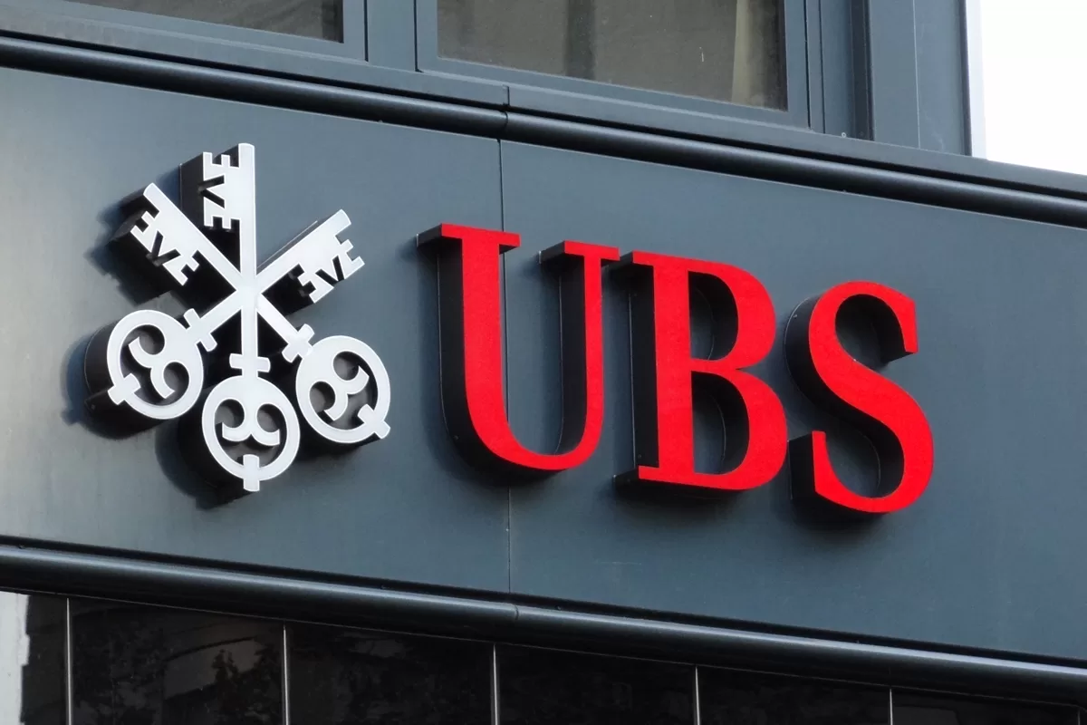 Ubs Group Ag ubs Completes Takeover of Credit Suisse Group Ag cs Shares Soar