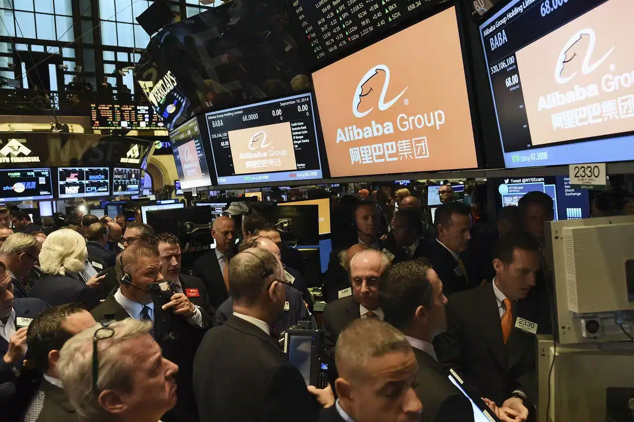 Alibaba Stock Slide After Zhang's Cloud Shift Abbo News