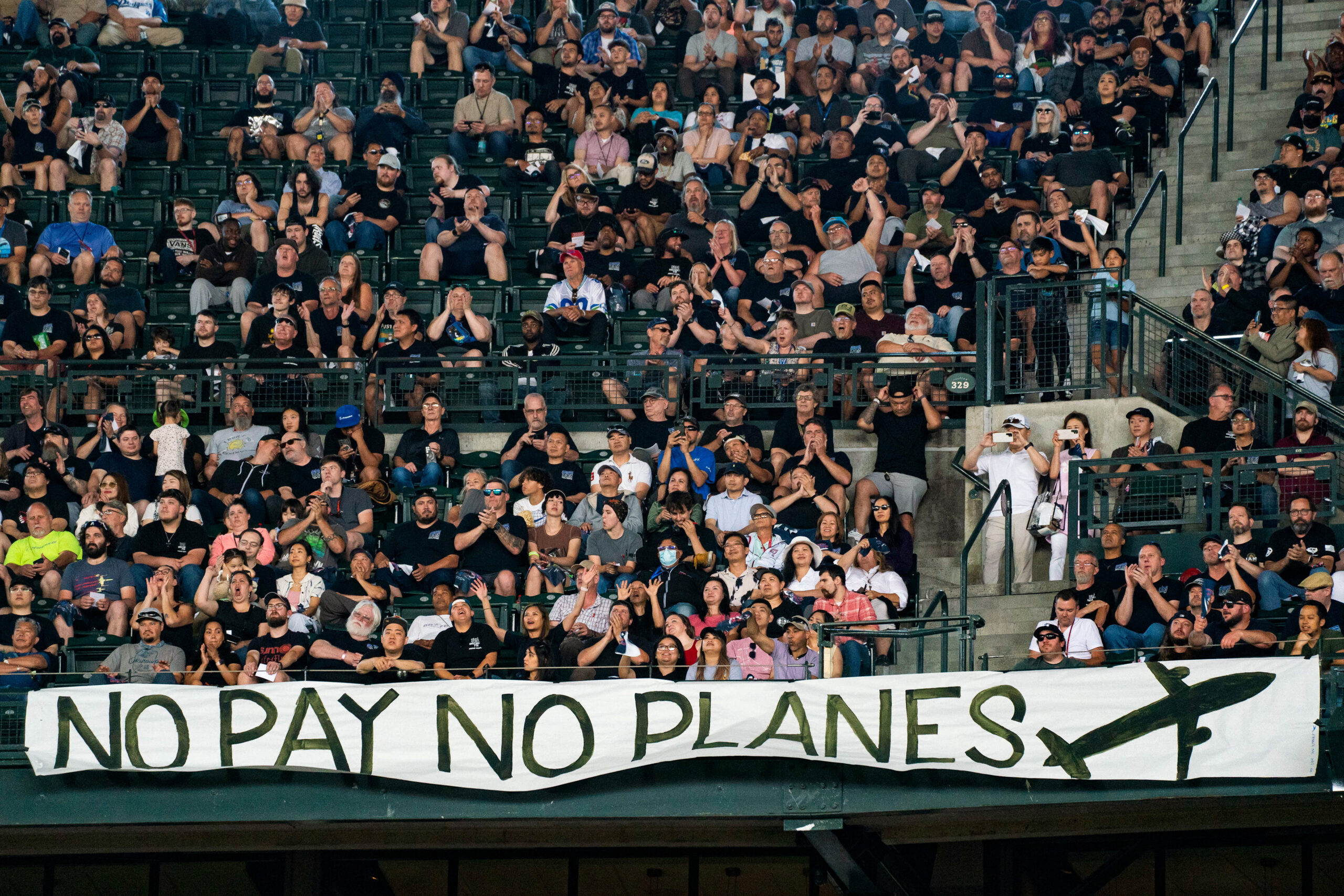 Boeing nyse Ba Seattle Workers Approve Strike Mandate with 99 Majority Union Says