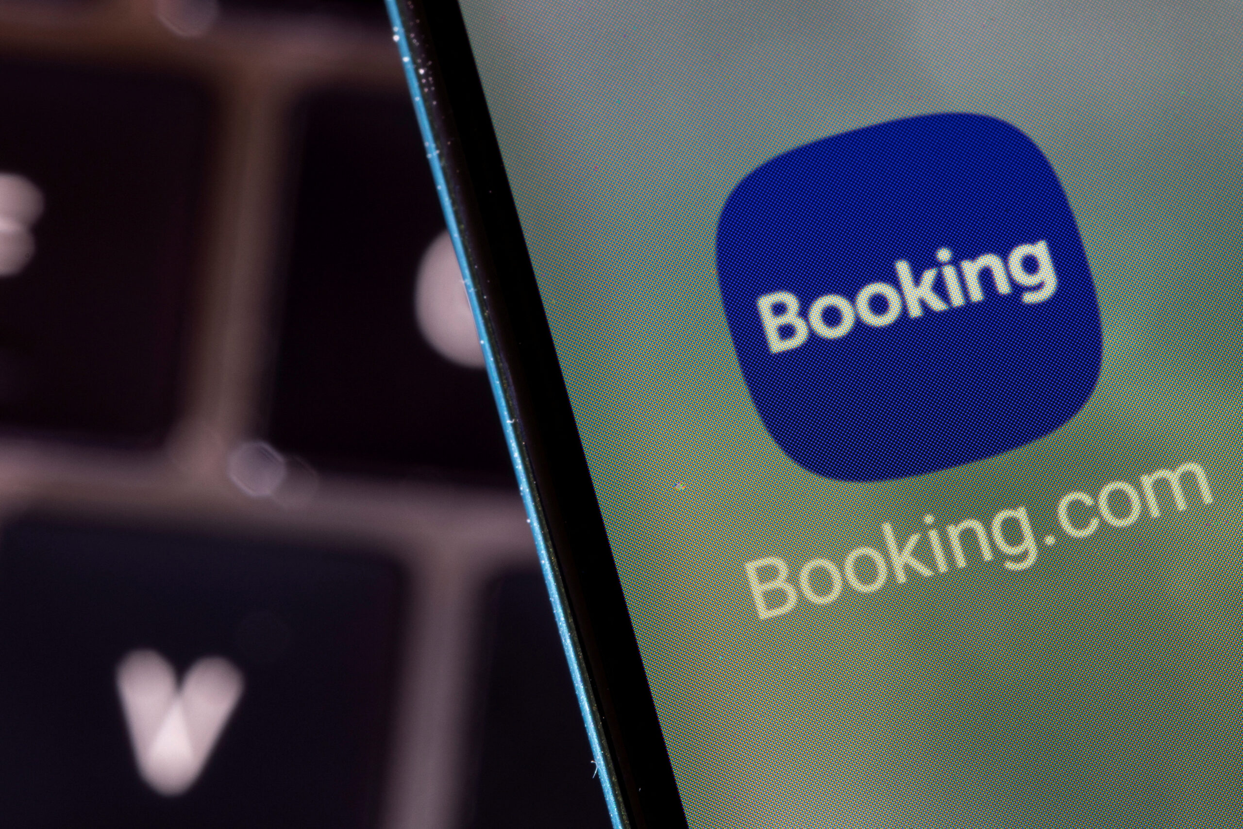 Us Court Sides with Ryanair nasdaq Ryaay Rules Against Bookingcom in Screen scraping Case