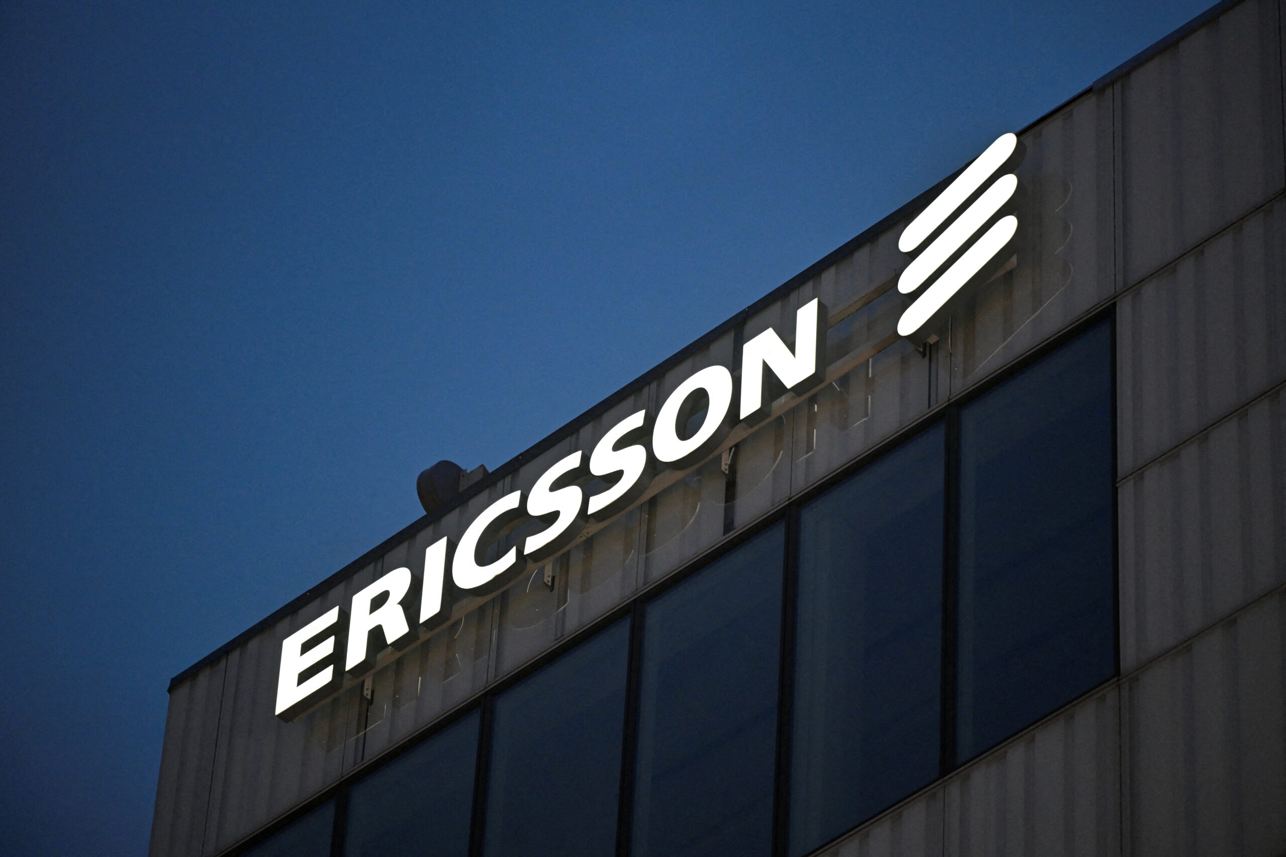 Ericsson nasdaq Eric Q2 Revenue Falls but North American Growth Cushions Impact