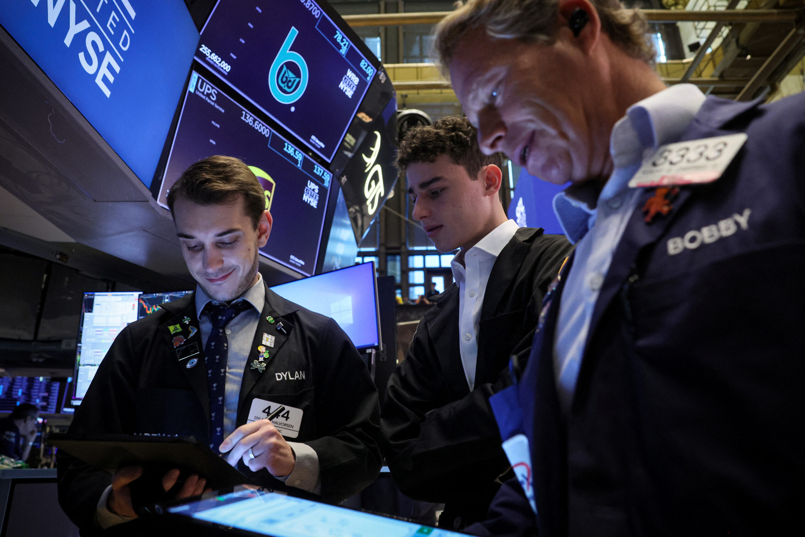 Nasdaq and Sp 500 Futures As Tech Stocks Suffer Worst Drop Since 2022 Data Awaited