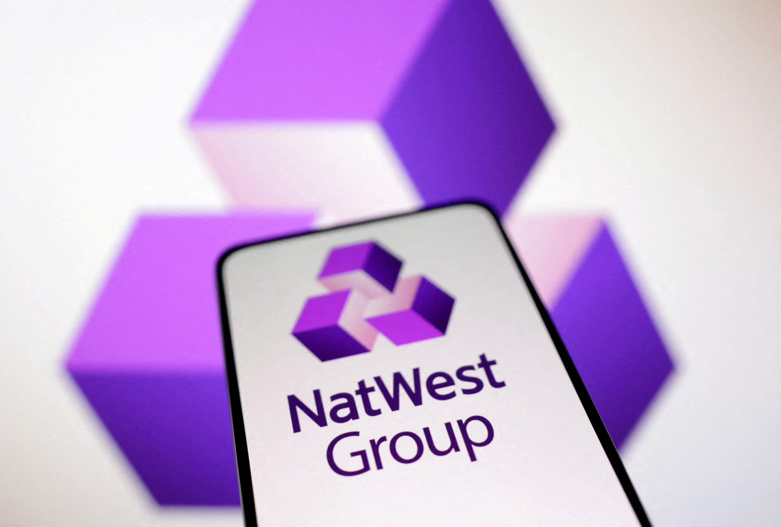 Natwest nyse Nwg Resolves Payment Glitch Online Banking Back to Normal