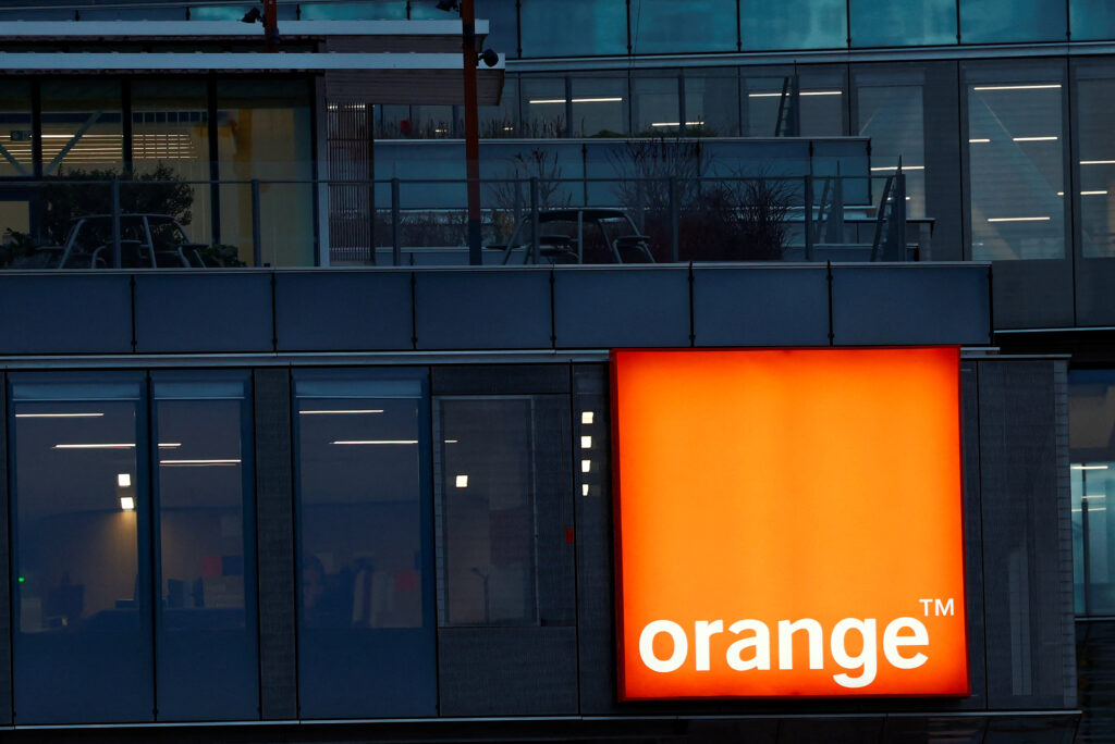 Orange nyse Oran to Cut 35 Jobs at Its Video Services Unit in France