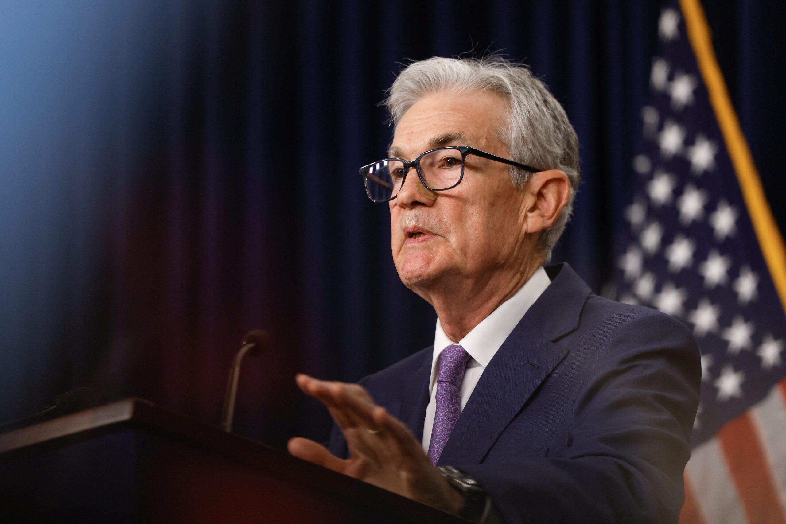 Instant View   Fed's Powell more Good Data Will strengthen Case for Rate Cut