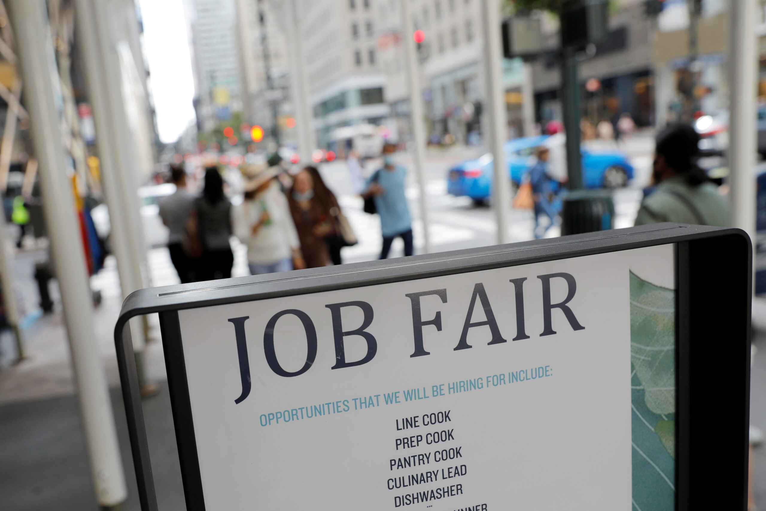 Us Job Growth Seen Picking Up in August Unemployment Rate Easing to 42