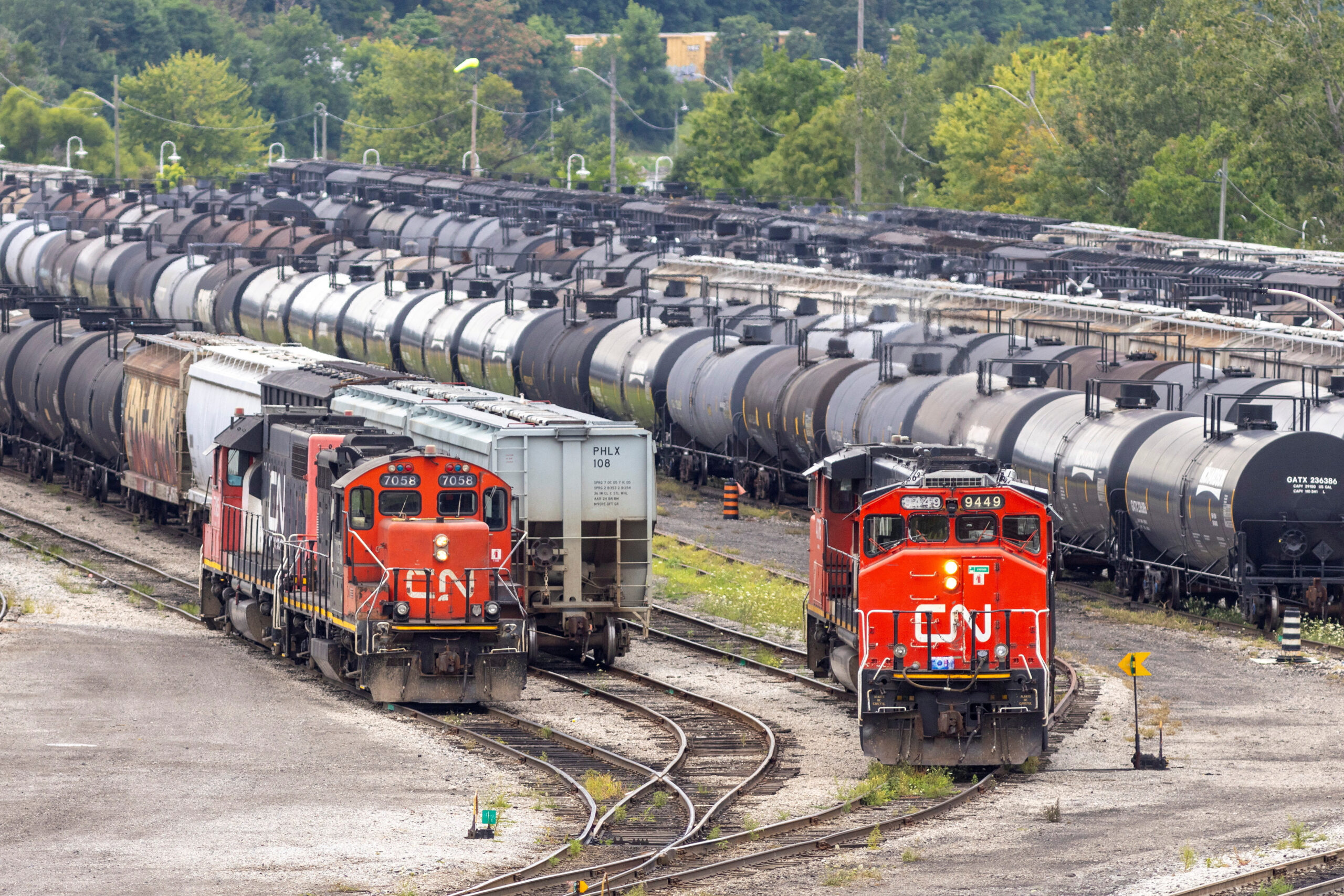 Explainer Why a Canadian Freight Rail Halt Will Roil North American Supply Chains