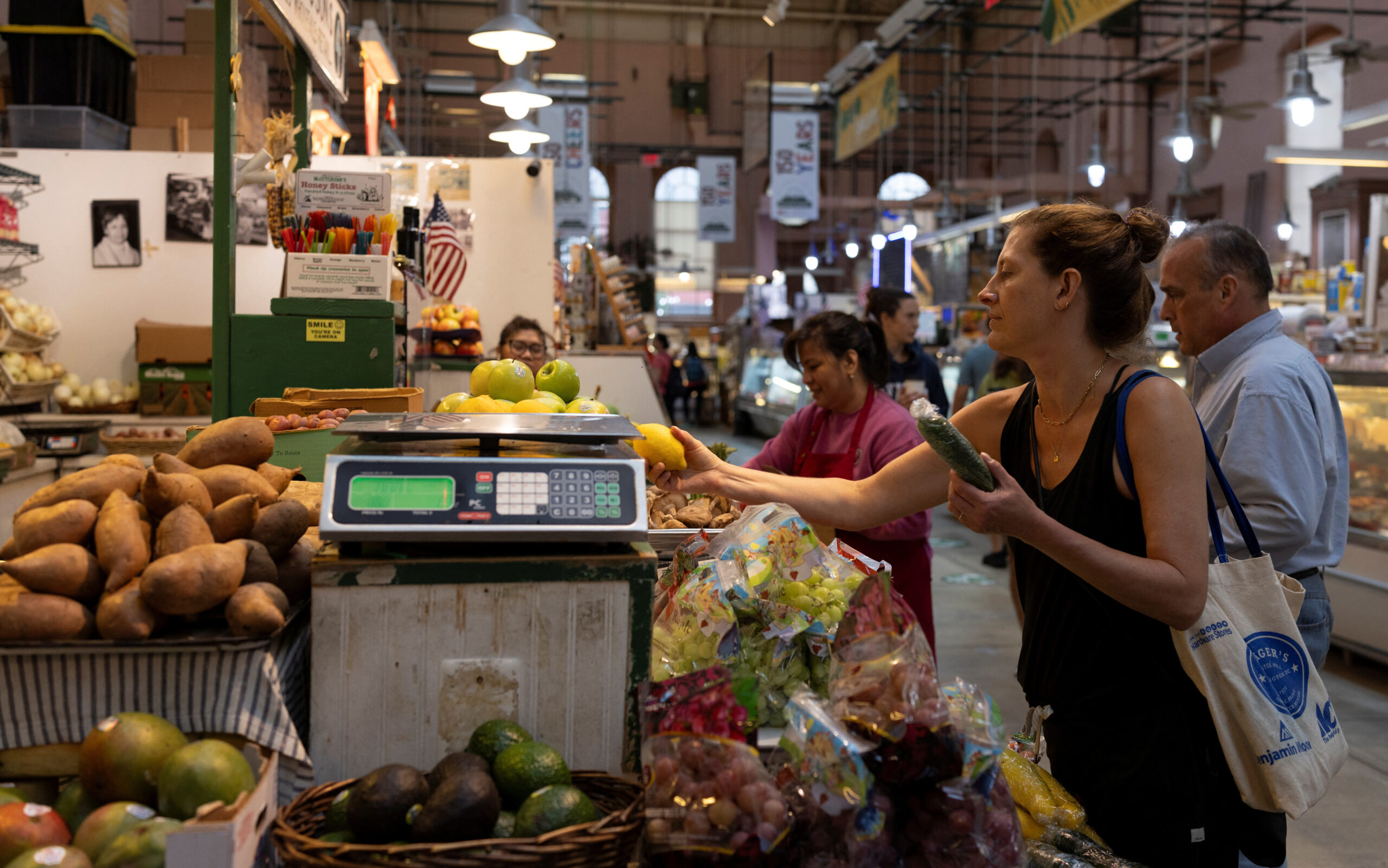 Us Small Business Sentiment Falls in August As Election Anxiety Grows