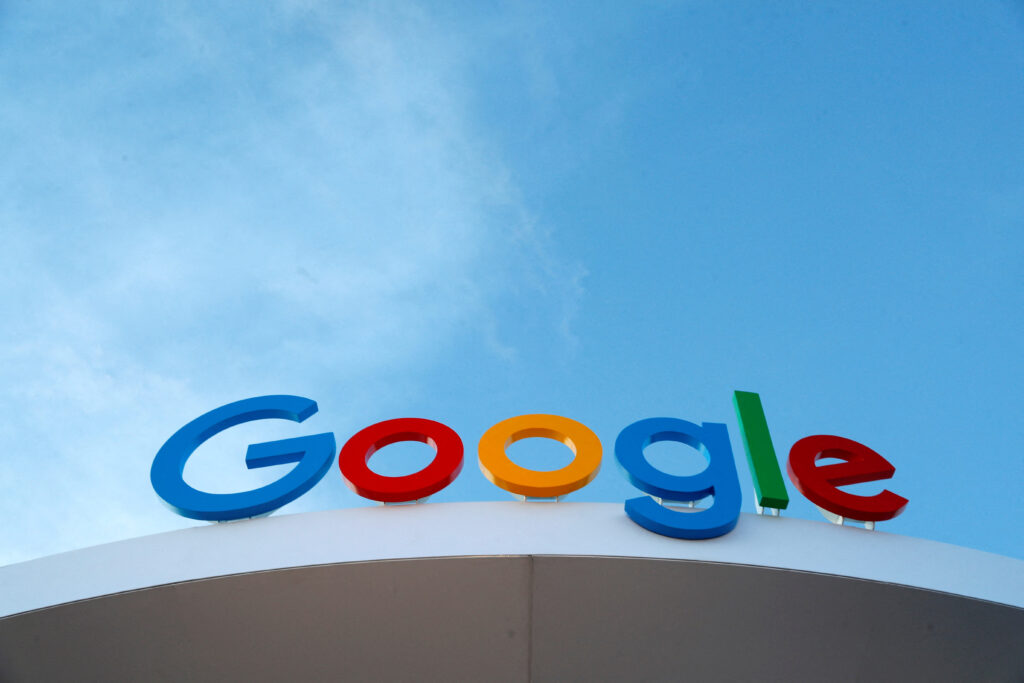 Us Judge Orders Google to Open Up App Store to Competition