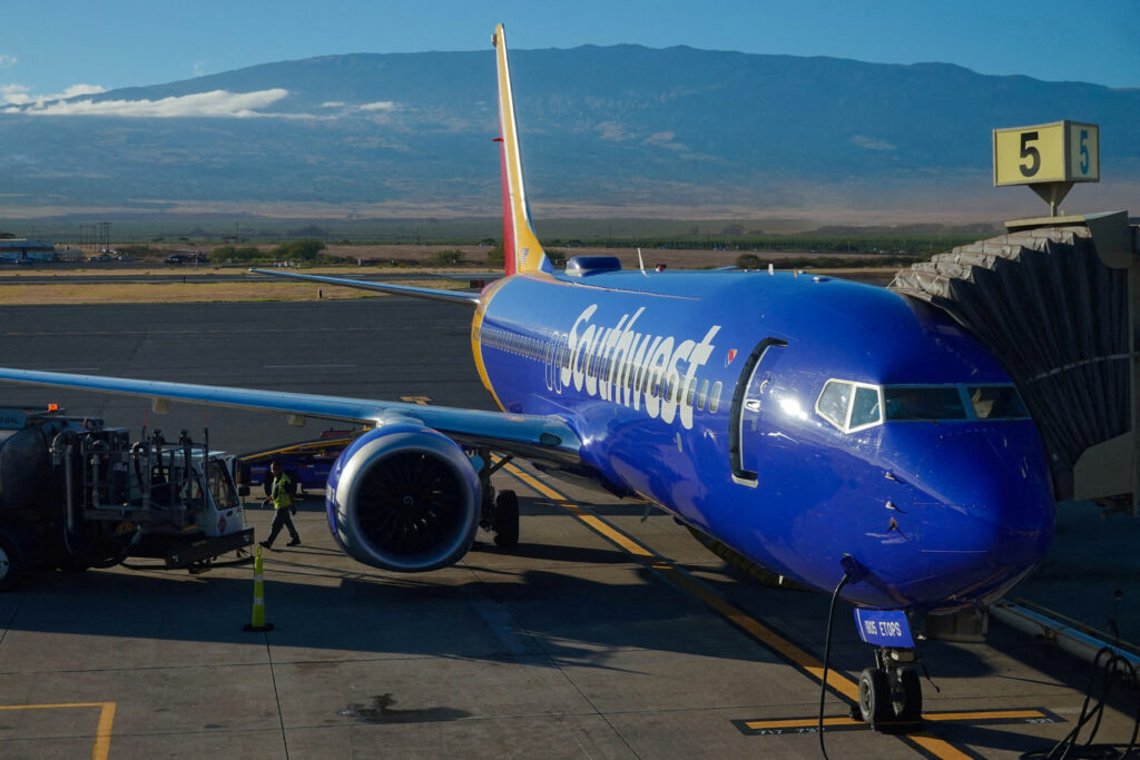 Southwest Airlines to Cut 1750 Jobs in Cost saving Push