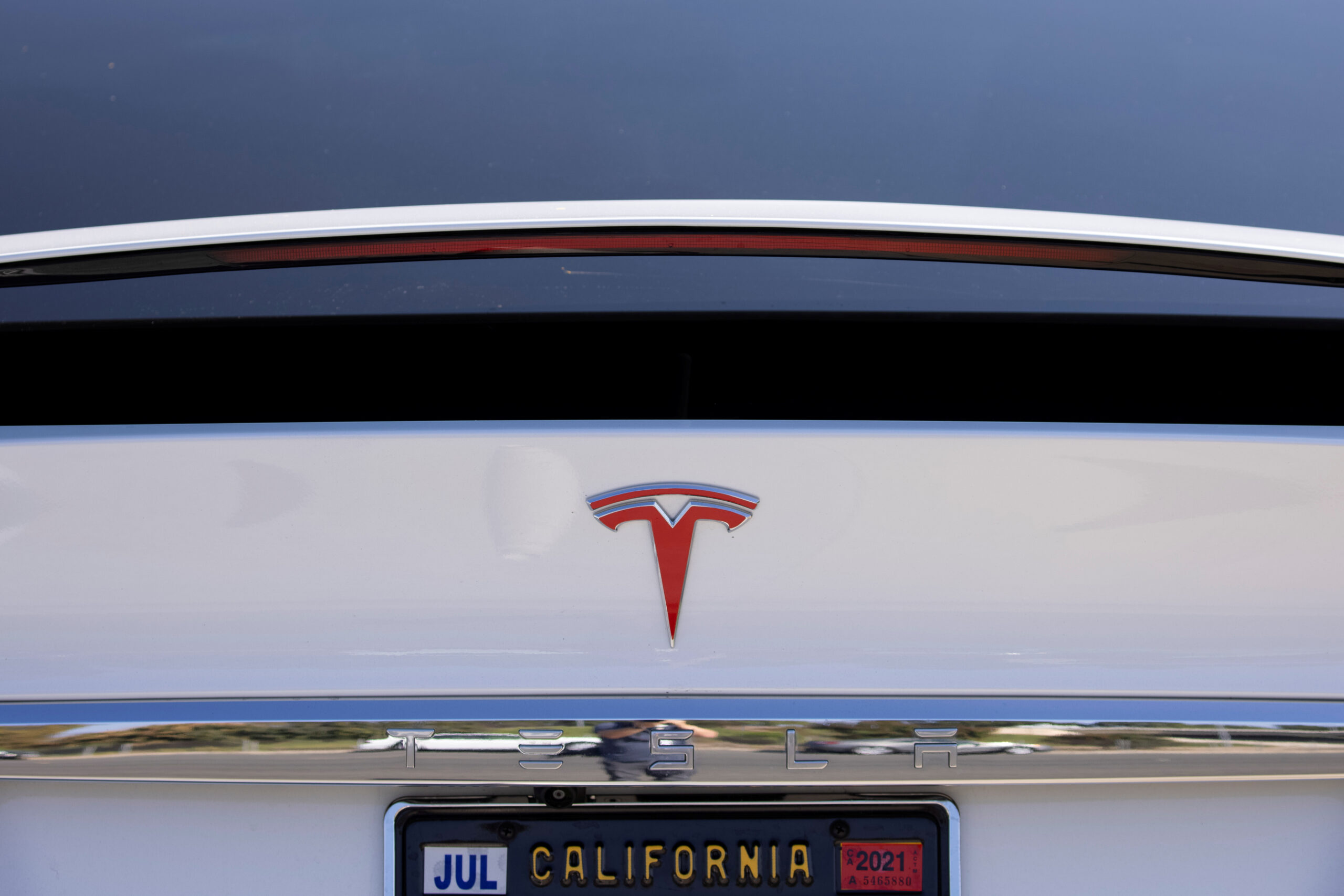 Tesla nasdaq Tsla Issuing Recall for over 9000 Model X Suvs over Trim Issue