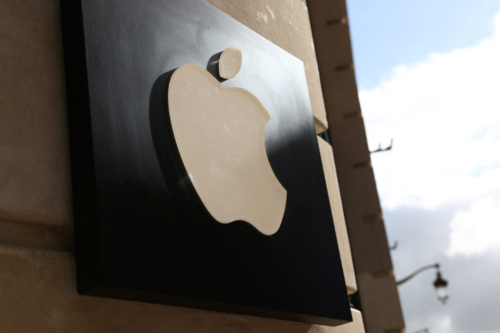 Eu Antitrust Regulators to Outline Compliance Requirements for Apple Under Dma