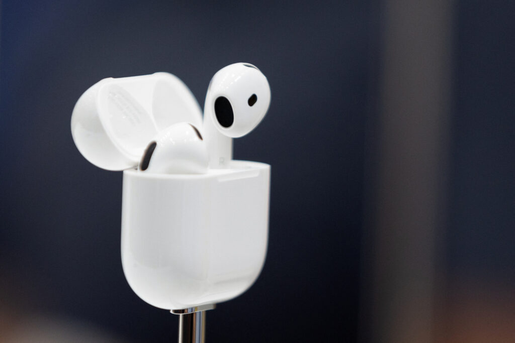 Apple AirPods