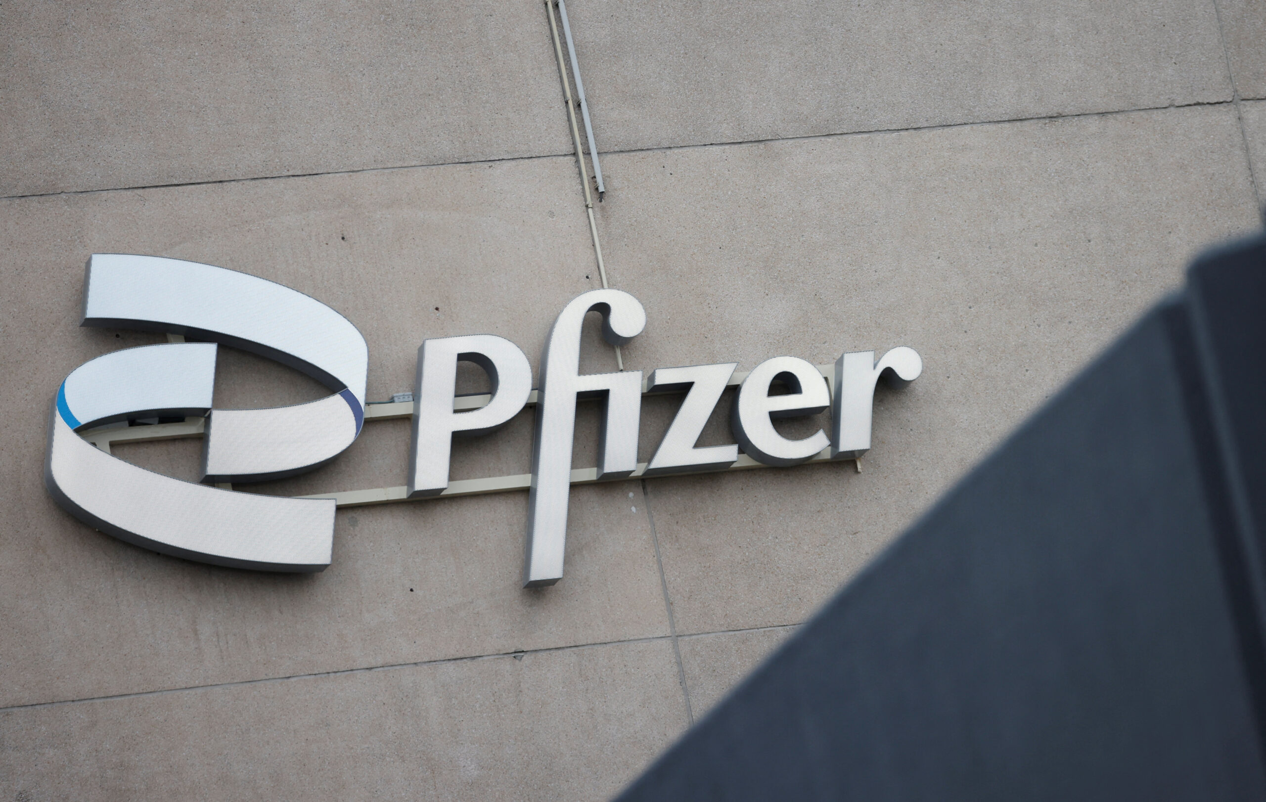 Analysts Say Pfizer's Oxbryta Exit Could Speed Up Trials for Rival Sickle Cell Drugs