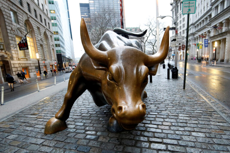 Wall Street Bull