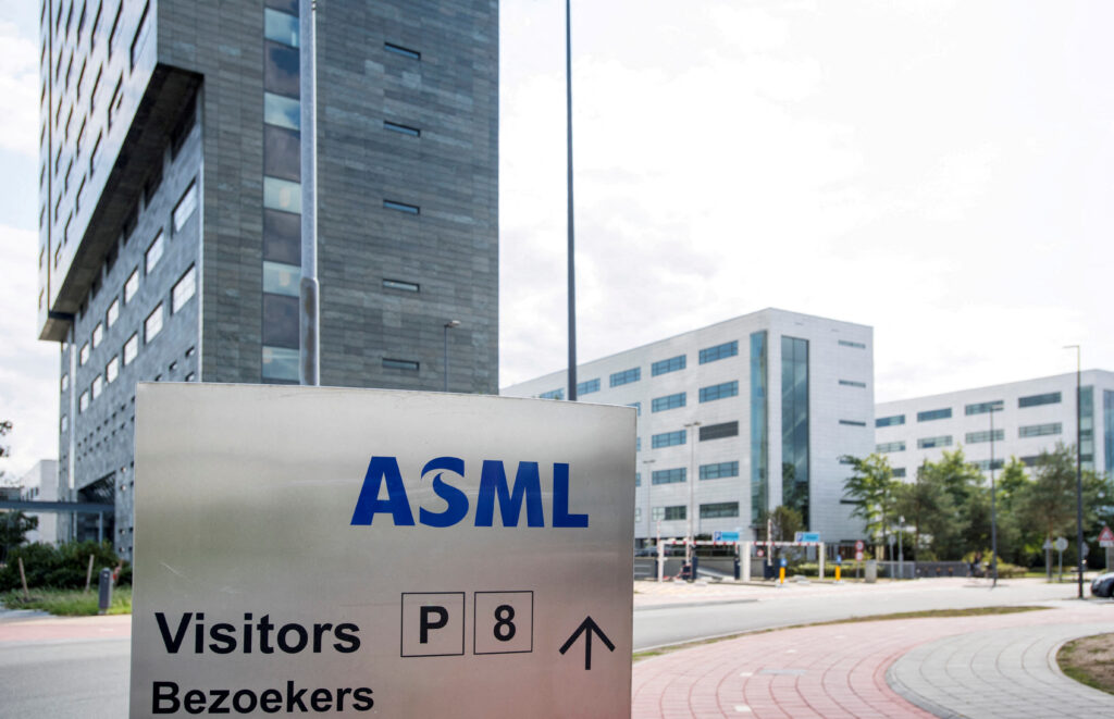 Asml Warning Shocks Global Chip Investors