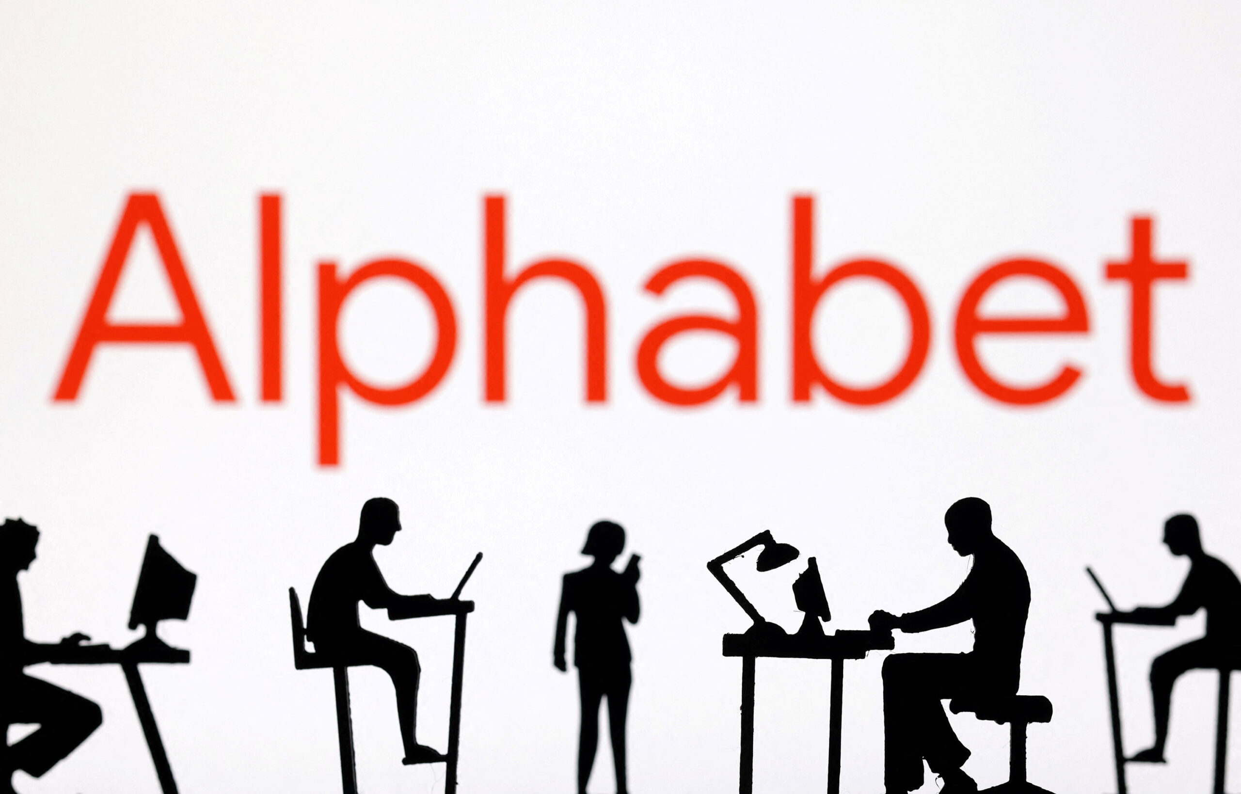 Alphabet's Q3 Revenue Growth Likely to Slow As Competition Pressures Search and Youtube