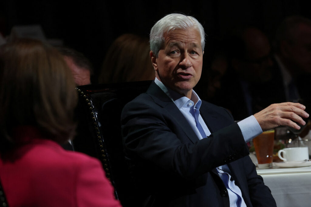 Jpmorgan Ceo Dimon Would Consider a Role in Harris Administration Nyt Reports