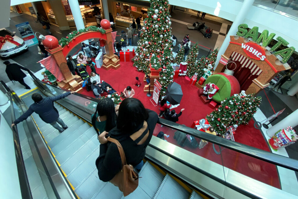 Santa Claus at Fashion Centre