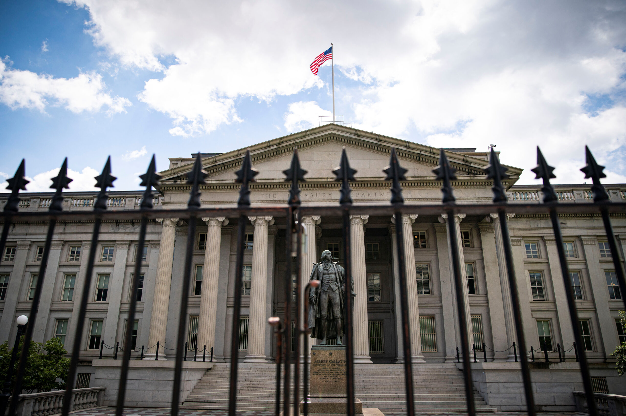 Us Treasury Sees No Auction Size Increases Through January Announces 5 Billion Refunding