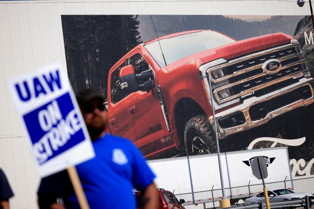 Uaw Says Majority of Workers at Ford Joint venture Battery Plant Sign Union Cards