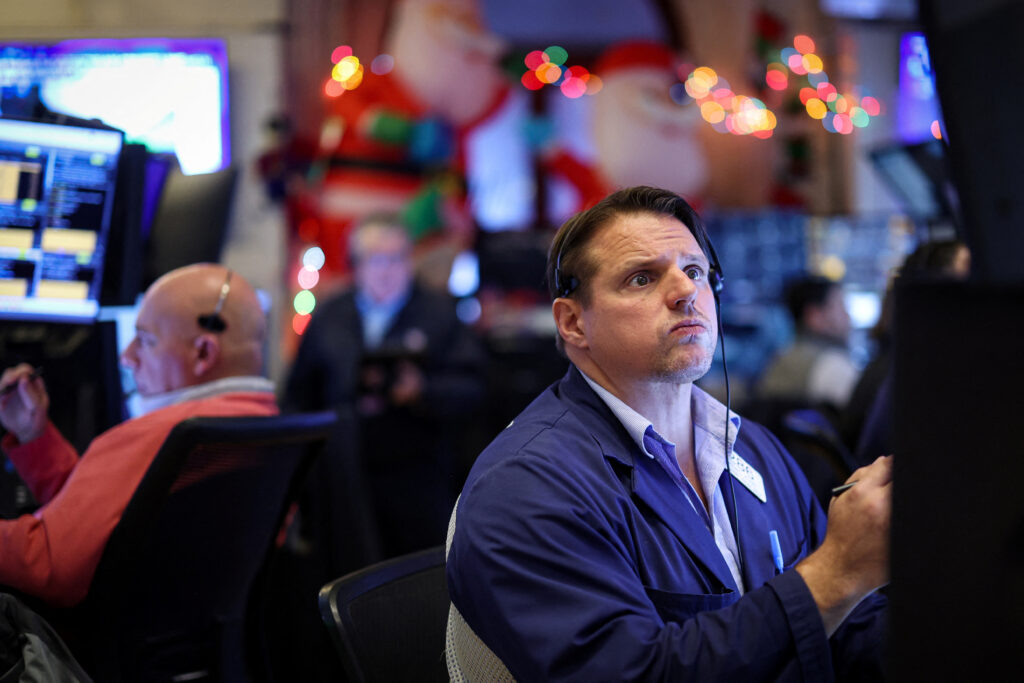 All Eyes on Inflation Us Stock Futures Remain Flat