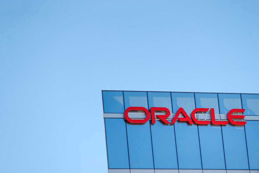 Oracle nyse Orcl Shares Slide on Q2 Revenue Miss